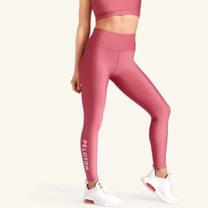 Peloton NWT Solid Flex Legging in Pink - Size Medium
